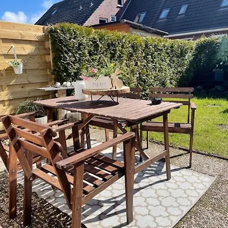 Nordseeliebe, Gemutliches Reihenhaus Am Deich * Norden
